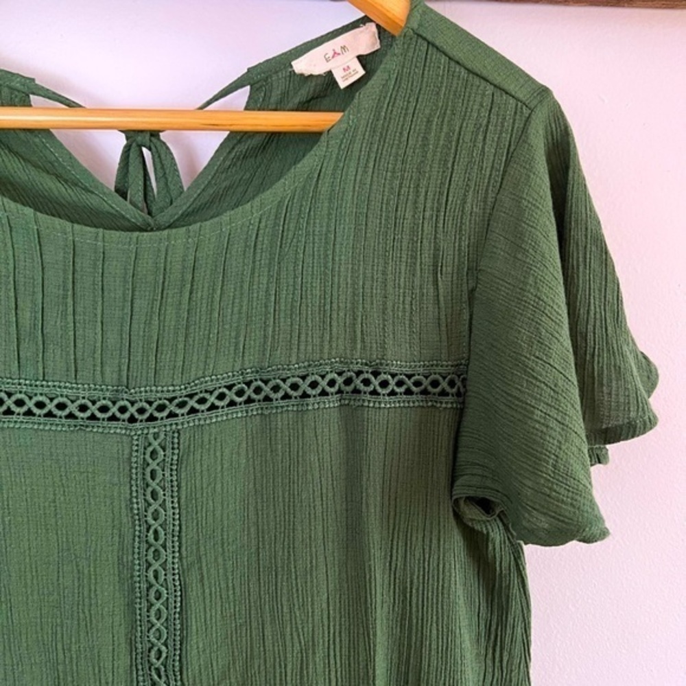 E & M Sage Forest‎ Green Crepe Flutter Sleeve Boho Top M